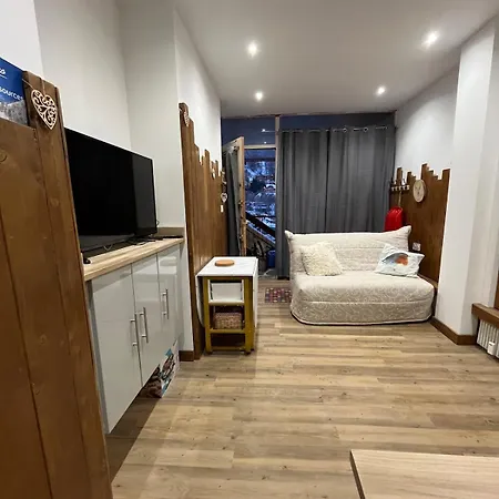 Aux Pieds Des Pistes La Foux D Apartment Allos